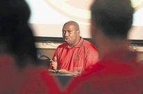 YCL tears into COSATU leaders