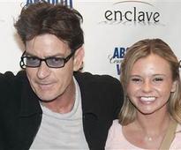 6 celebs that were dumped by text