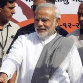 Narendra Modi calls Rahul Gandhi 'Mr Golden Spoon', campaigns for BJP in Karnataka