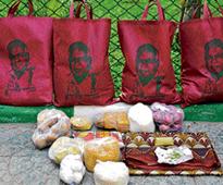 Sindhia accused of wooing voters with freebies
