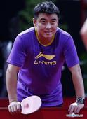 Chinese table tennis team begins training session in Paris
