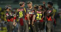 IPL: Dale Steyn hunts Jacques Kallis, Kolkata Knight Riders four down