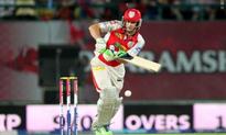 Kings XI keeps playoff hopes alive