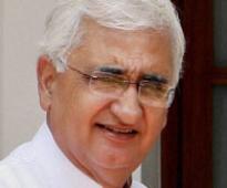 Khurshid leaves for Iraq on two-day visit