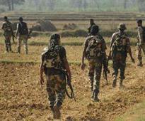 Maoists set fire to construction company vehicles in Jharkhand