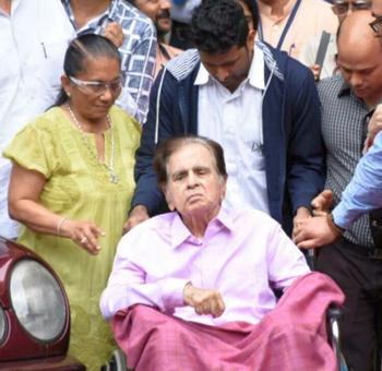 Dilip Kumar discharged, Saira Banu thanks fans Dilip Kumar discharged, Saira Banu thanks fans