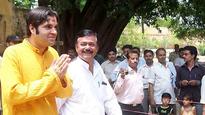 Anti-Muslim hate speech: Akhilesh Yadav helped Varun Gandhi, says Beni Prasad Verma