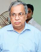 Purnendu suffers a jolt