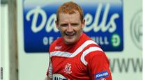 McNeill makes move to Cliftonville