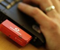 Voda, Idea pip Bharti in race for new subscriber additions in April