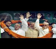 Lalu speaks after 6 years, vows to bring Parivartan in Nitish
