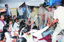 100-odd intern doctors held in Lucknow