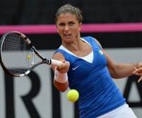 Errani, Vinci give Italy 2-0 Fed Cup lead