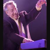 Keyboardist Ray Manzarek of The Doors loses battle with cancer