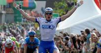 Demare sprints to victory