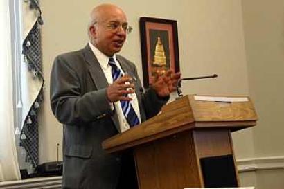Indo-American gets 2nd term on US nuclear trade committee