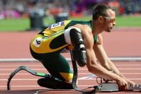 Pistorius not to compete in 2013 as he awaits trial