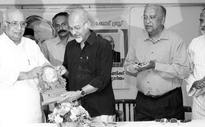 Received a ray of light from Azhikode, says T J S George