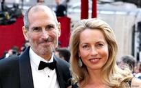 Steve Jobs Widow, After Year in Mourning, Emerges as a Philanthropy Player