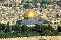 Israel plans to divide praying time in Al Aqsa: Palestinian leader