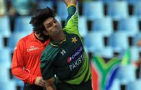 4th ODI: Farhat, Misbah shine as Pak level series