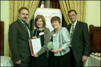 Independent hospital group scoops award for critical clinical services