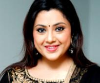 Meena ready to act If it is single-woman subject with strong storyline