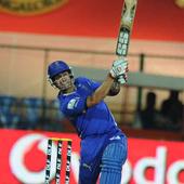Live! IPL 6: Binny takes out Hussey; CSK 84/1