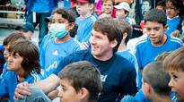 Maldivian teenager gets chance to meet Messi