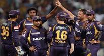IPL 6: Chris Gayle for 33, Royal Challengers three down
