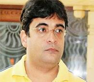 IPL spot fixing case:Mumbai Police conducts raids at Gurunath's residence