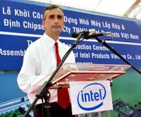 Intel picks insider as CEO, dashing investor hopes for shakeup of firm