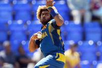 CT: Cook falls after fifty, Eng two down