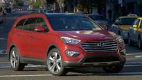 Hyundai Santa Fe 3-Row Overcomes Space Shortcomings