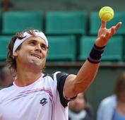 Ferrer takes three-set win at Portugal Open