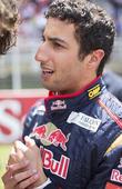 Webber may be replaced by Ricciardo