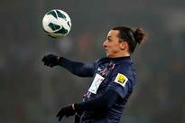 Chelsea interested in PSG striker Zlatan Ibrahimovic