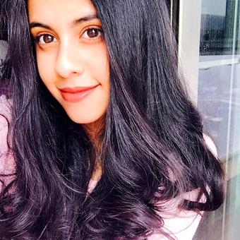 Meet Mithun Chakraborty's daughter, Dishani Meet Mithun Chakraborty's daughter, Dishani