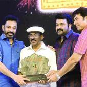 Crowds of Indians at inaugural Pearl Awards in Doha on Friday