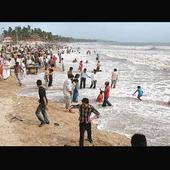8 beaches in Mumbai, 13 lifeguards. Go figure