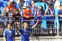 Pohang, Suwon pick up home wins