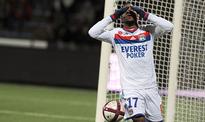 Lyon's Lacazette out for three weeks