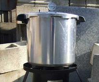 REPORT: Saudi Arabian Traveler Arrested After Customs Agents Find Pressure Cooker In His Luggage