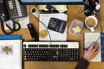 India sets up system to tap phone calls, e-mail