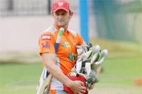 Parvinder Awana gives RCB first blow