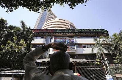 Markets end flat on poor macroeconomic data Markets end flat on poor macroeconomic data