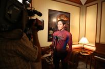 Photo Flash: SPIDER-MAN Celebrates Father's Day With Dads Backstage!
