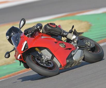 Is Ducati Panigale V4 the undisputed king of superbikes? Is Ducati Panigale V4 the undisputed king of superbikes?
