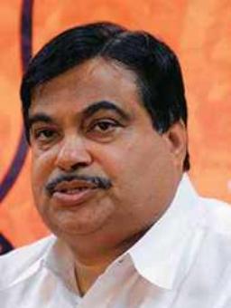 I-T dept detects Rs 7 cr evasion in Gadkari's companies