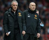 Phelan and Steele leave Man Utd